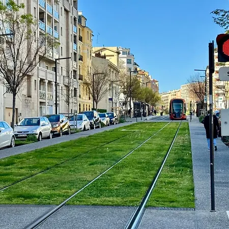 Cosy, Terrasse, Proche Et Tramway Apartament